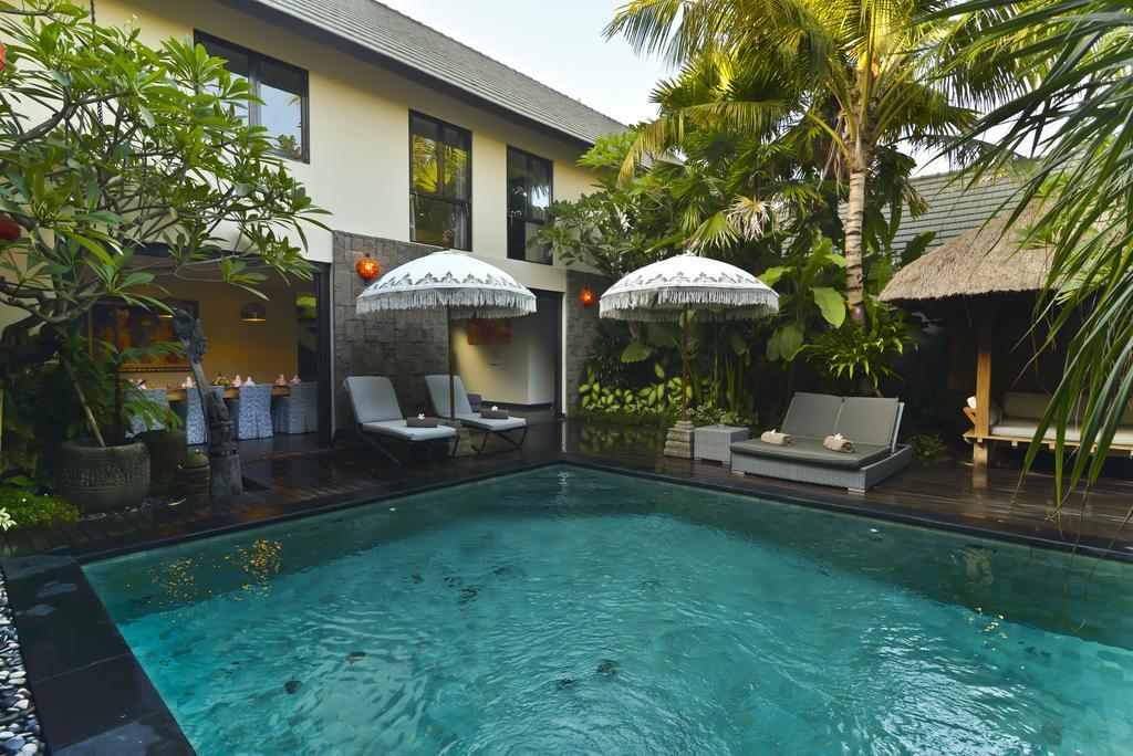 Elok Villas Seminyak Exteriör bild
