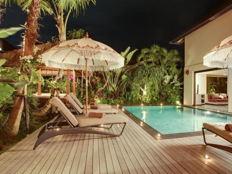 Elok Villas Seminyak Exteriör bild