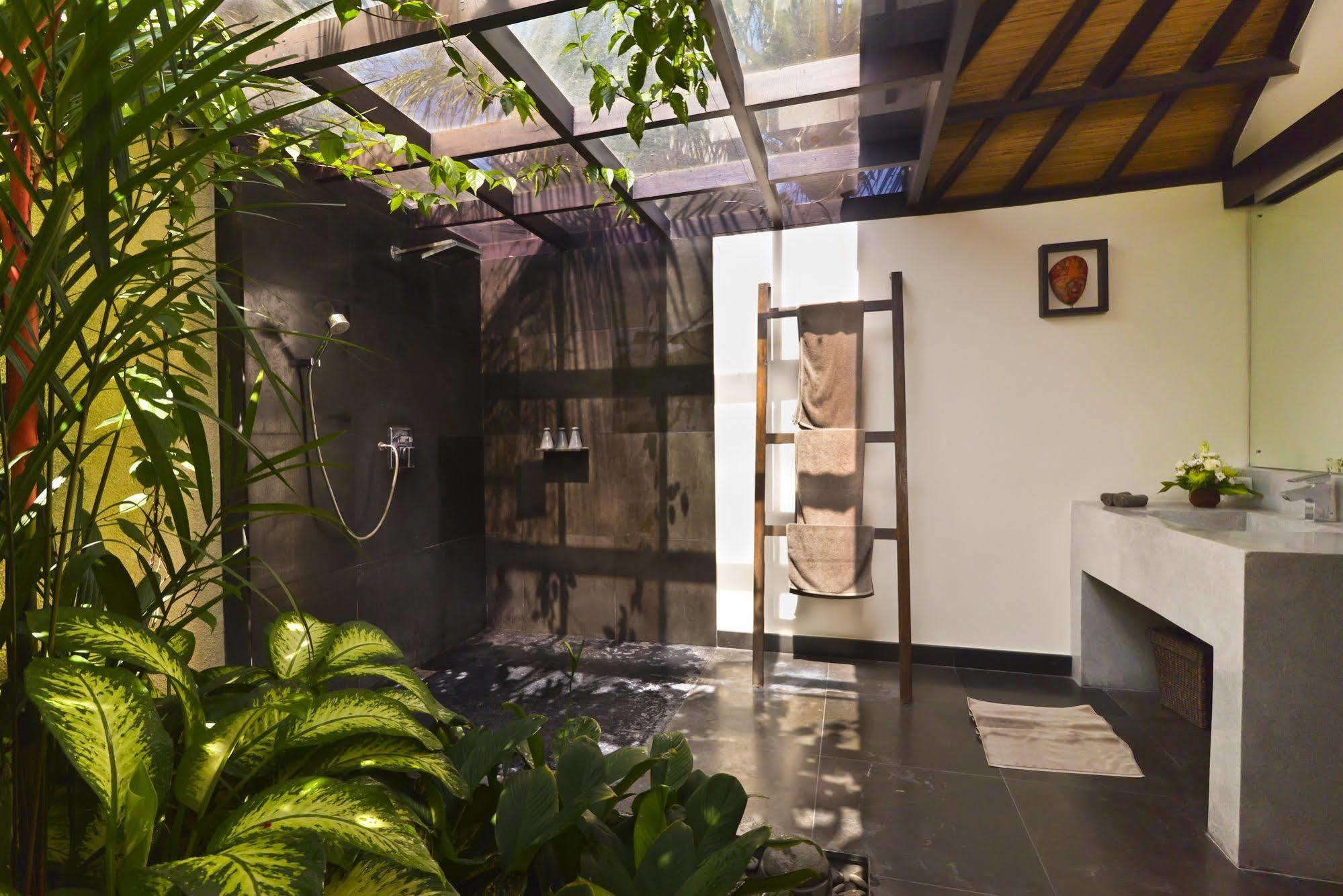 Elok Villas Seminyak Exteriör bild