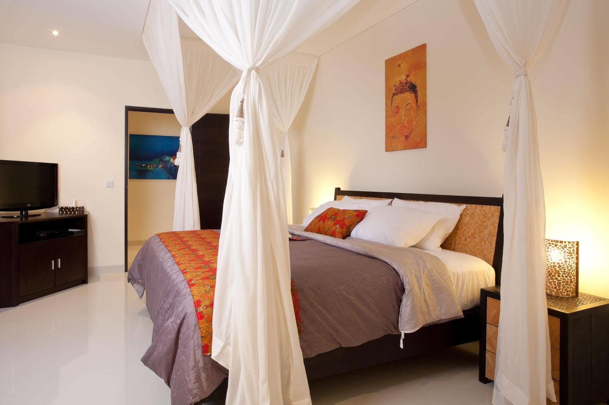 Elok Villas Seminyak Exteriör bild