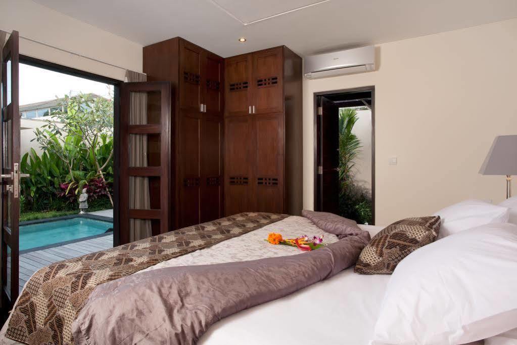 Elok Villas Seminyak Exteriör bild