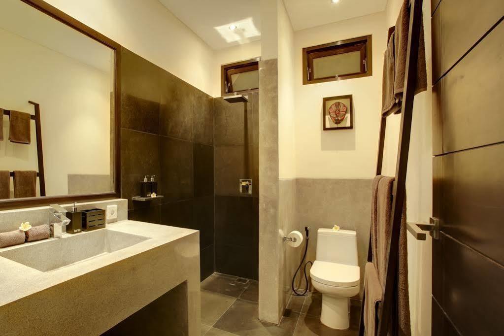 Elok Villas Seminyak Exteriör bild